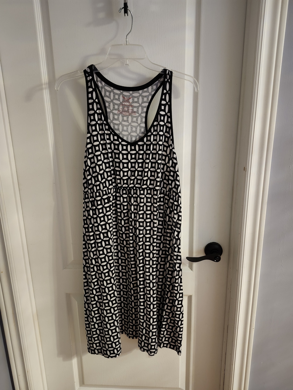 Black and White Geometric Sleep Dress